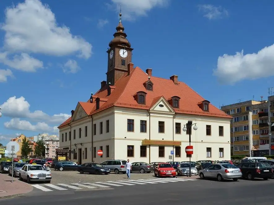 Łaziska Górne - lotnisko: niezawodny transport